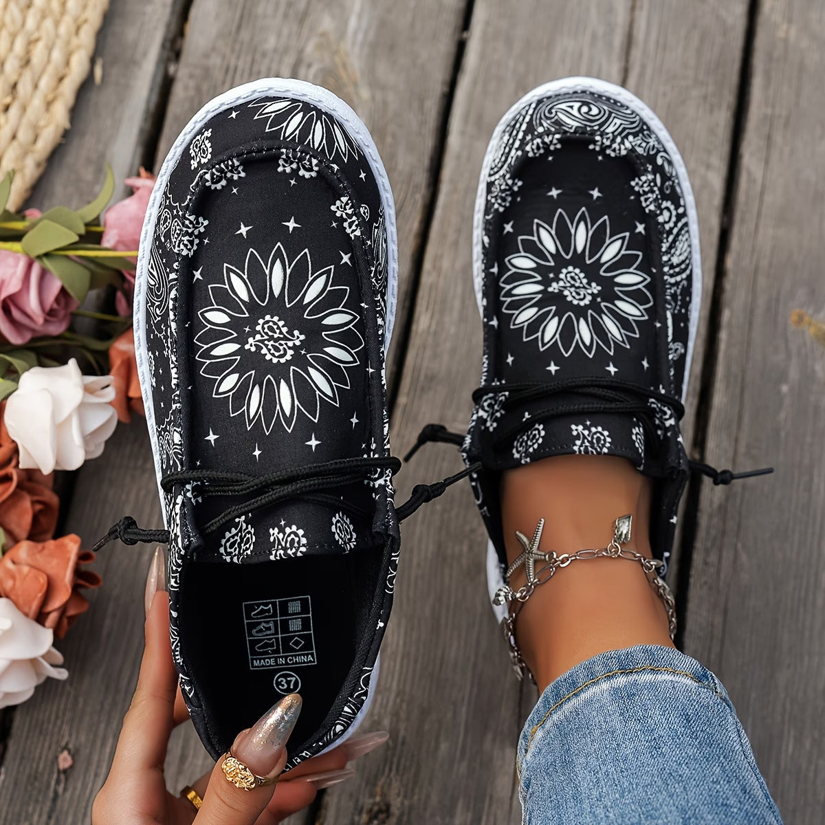 Lightweight Orthopedic Walking Sneakers