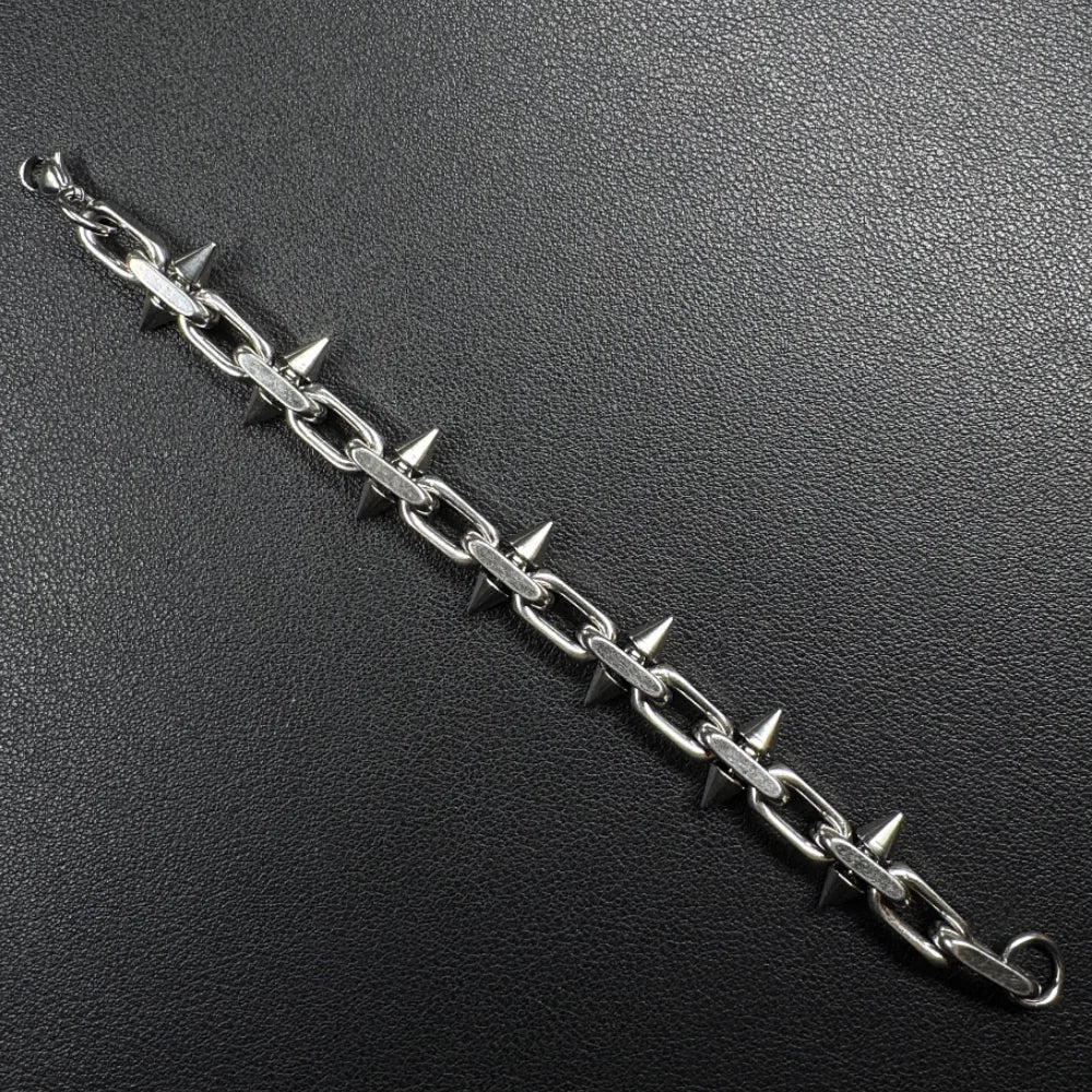Apex Spiked Chain