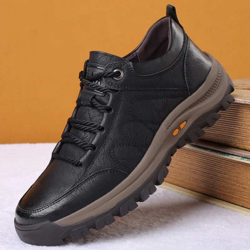Caoilfhinn | Leather Walking Shoes